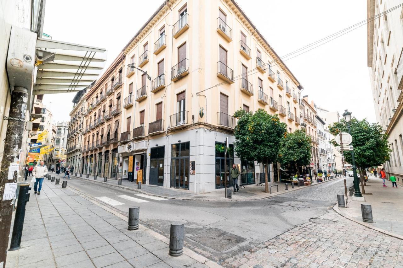 Piso Junto A Mercado De San Agustin Y Catedral En Granada Exterior photo